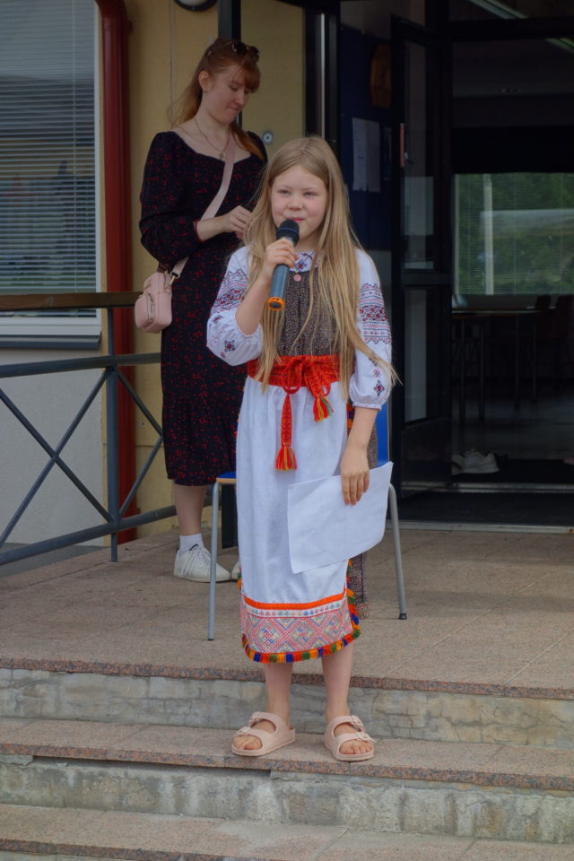 Tekla Tolonen Lällyn praasniekassa